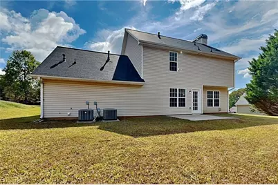 3520 Lynley Mill Drive, Dacula, GA 30019 - Photo 17