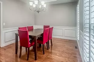 1485 Oglethorpe Run Ln, Suwanee, GA 30024 - Photo 7