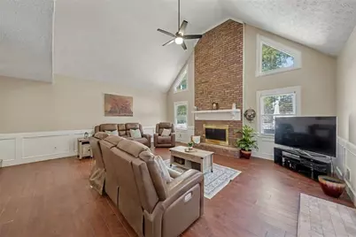 210 Hanarry Drive, Lawrenceville, GA 30046 - Photo 25