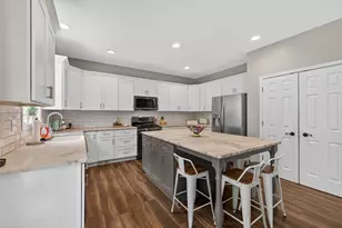 1755 Dawn Valley Tr, Cumming, GA 30040 - Photo 13