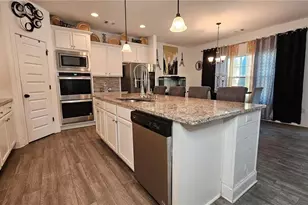 1448 Cozy Cove Ln, Lawrenceville, GA 30045 - Photo 5