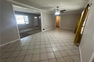 727 S Carter Dr, Jonesboro, GA 30236 - Photo 5