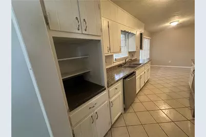 727 S Carter Drive, Jonesboro, GA 30236 - Photo 7