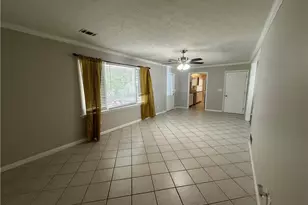 727 S Carter Dr, Jonesboro, GA 30236 - Photo 9