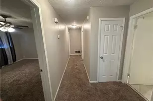 727 S Carter Dr, Jonesboro, GA 30236 - Photo 11