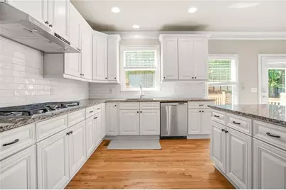 955 Gardiner Circle, Suwanee, GA 30024 - Photo 13