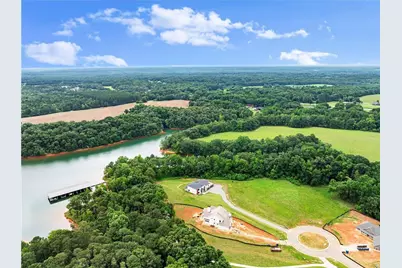 151 South Pointe Drive, Hartwell, GA 30643 - Photo 89