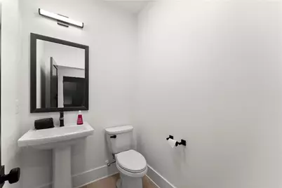 151 South Pointe Drive, Hartwell, GA 30643 - Photo 9