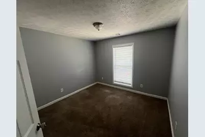 12022 Harbour Town Parkway, Fayetteville, GA 30215 - Photo 11