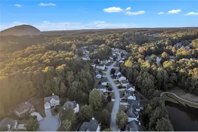 698 Deer Lake Trail, Stone Mountain, GA 30087 - Photo 47