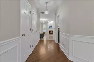 698 Deer Lake Trail, Stone Mountain, GA 30087 - Photo 15