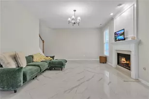 698 Deer Lake Trail, Stone Mountain, GA 30087 - Photo 19