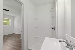 10 Burch Ave S, Newnan, GA 30263 - Photo 15