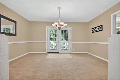 220 Hollyberry Drive, Roswell, GA 30076 - Photo 15