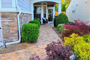 5644 Tisbury Ct, Hoschton, GA 30548 - Photo 3