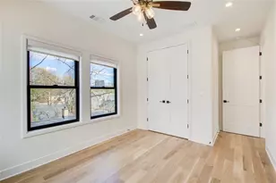1050 Snyder St NW, Atlanta, GA 30318 - Photo 23
