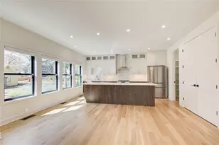 1050 Snyder St NW, Atlanta, GA 30318 - Photo 3