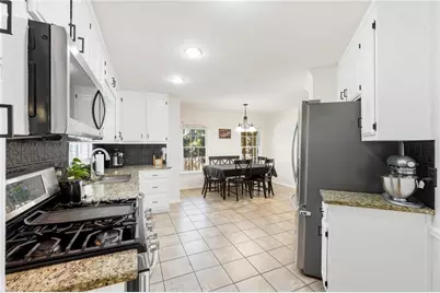 1388 Chatley Way, Woodstock, GA 30188 - Photo 9