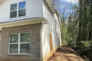 2152 Lilac Ln, Decatur, GA 30032 - Photo 3