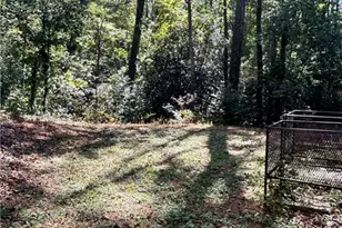 2152 Lilac Ln, Decatur, GA 30032 - Photo 3