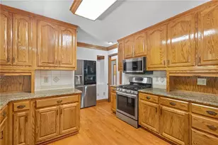 6985 Spout Springs Rd, Flowery Branch, GA 30542 - Photo 21