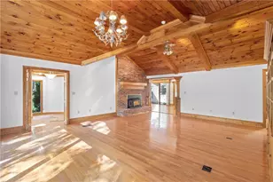 6985 Spout Springs Rd, Flowery Branch, GA 30542 - Photo 15