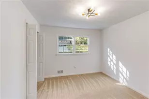 6883 Lakeshore Dr, Douglasville, GA 30135 - Photo 17