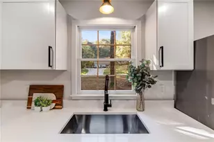 6883 Lakeshore Dr, Douglasville, GA 30135 - Photo 13