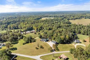 749 Hubert Pittman Tract 2 Rd, Pendergrass, GA 30567 - Photo 57