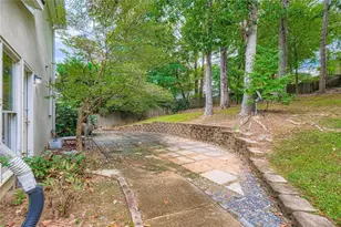 2798 Rangewood Dr NE, Atlanta, GA 30345 - Photo 23