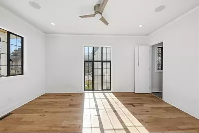 1385 Sylvan Circle NE, Brookhaven, GA 30319 - Photo 13