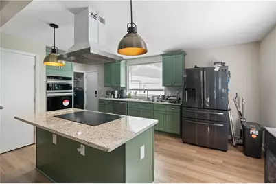 131 Summer Pond Trail, Lawrenceville, GA 30046 - Photo 3