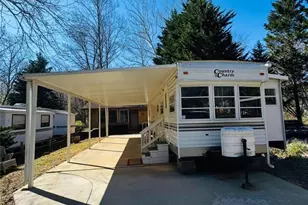 345 Hidden Valley, Cleveland, GA 30528 - Photo 3