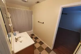 5450 Twin Lakes Dr, Atlanta, GA 30349 - Photo 33