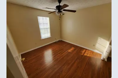 5450 Twin Lakes Drive, Atlanta, GA 30349 - Photo 21