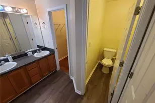 5450 Twin Lakes Dr, Atlanta, GA 30349 - Photo 13