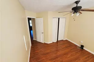 5450 Twin Lakes Dr, Atlanta, GA 30349 - Photo 19