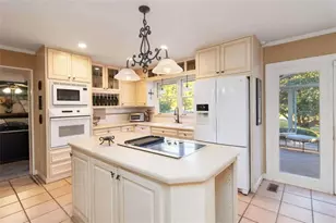 5888 Old Stone Mountain Rd, Stone Mountain, GA 30087 - Photo 9