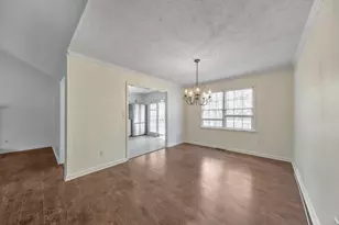 304 Queensbury Walk, Acworth, GA 30102 - Photo 9