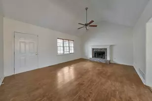 304 Queensbury Walk, Acworth, GA 30102 - Photo 5