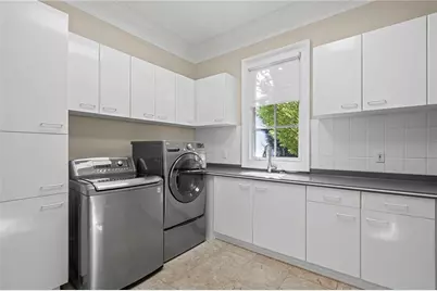 1655 Misty Oaks Drive, Atlanta, GA 30350 - Photo 23