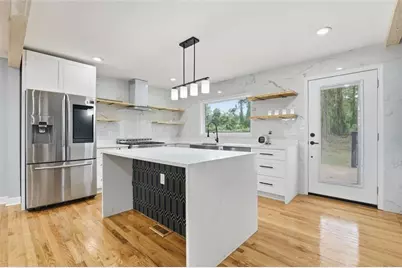 1971 Honeysuckle Lane SW, Atlanta, GA 30311 - Photo 3