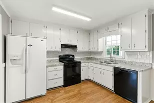 902 N Lassetter Circle N, Villa Rica, GA 30180 - Photo 17