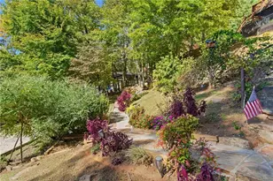 2003 Bend Of The River Rd, Hiawassee, GA 30546 - Photo 15