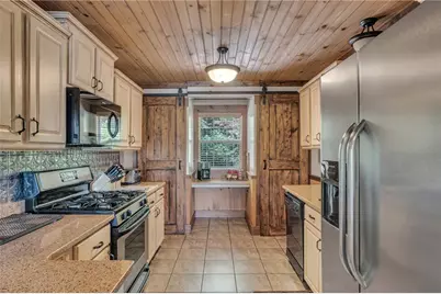 2003 Bend Of The River Road, Hiawassee, GA 30546 - Photo 33