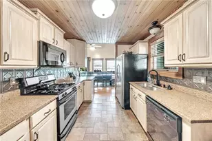 2003 Bend Of The River Rd, Hiawassee, GA 30546 - Photo 25