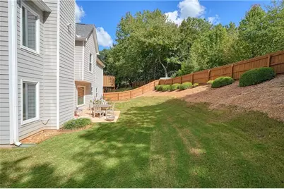 2404 Pondside Court NE, Marietta, GA 30062 - Photo 25
