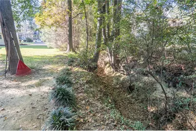 5904 Clairmont Way, Powder Springs, GA 30127 - Photo 31