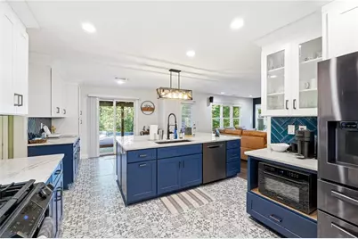 6430 N Glen Drive, Cumming, GA 30028 - Photo 5