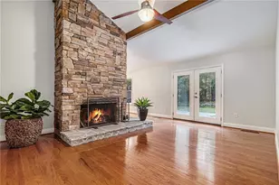 3600 Cedar Knoll Dr, Roswell, GA 30076 - Photo 3